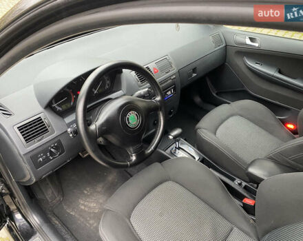 Черный Шкода Фабия, объемом двигателя 1.4 л и пробегом 171 тыс. км за 5350 $, фото 17 на Automoto.ua