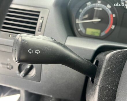 Черный Шкода Фабия, объемом двигателя 1.4 л и пробегом 276 тыс. км за 5440 $, фото 24 на Automoto.ua