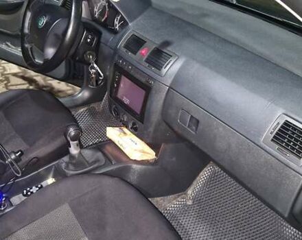 Черный Шкода Фабия, объемом двигателя 1.39 л и пробегом 250 тыс. км за 4300 $, фото 19 на Automoto.ua