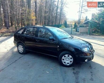 Черный Шкода Фабия, объемом двигателя 1.2 л и пробегом 207 тыс. км за 3100 $, фото 2 на Automoto.ua