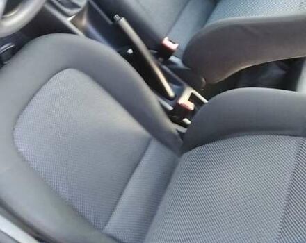 Шкода Фабия 2006 в Чернигове на Automoto.ua Черный Шкода Фабия, объемом двигателя 1.4 л и пробегом 219 тыс. км за 4699 $, фото 16 на Automoto.ua