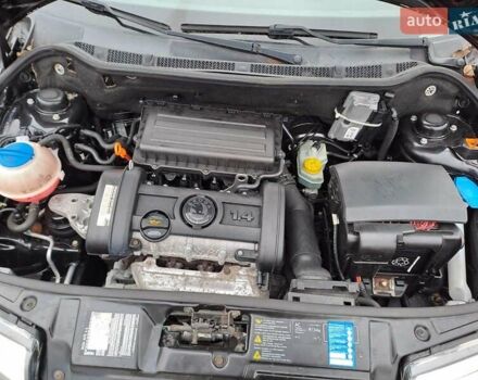 Черный Шкода Фабия, объемом двигателя 1.39 л и пробегом 151 тыс. км за 4500 $, фото 19 на Automoto.ua