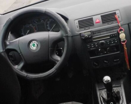 Черный Шкода Фабия, объемом двигателя 1.2 л и пробегом 272 тыс. км за 3500 $, фото 1 на Automoto.ua