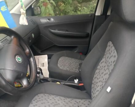 Чорний Шкода Фабія, об'ємом двигуна 1.4 л та пробігом 3 тис. км за 4300 $, фото 5 на Automoto.ua