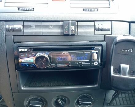 Чорний Шкода Фабія, об'ємом двигуна 2 л та пробігом 386 тис. км за 4994 $, фото 14 на Automoto.ua