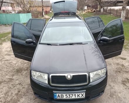 Черный Шкода Фабия, объемом двигателя 1.4 л и пробегом 232 тыс. км за 4999 $, фото 19 на Automoto.ua