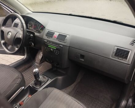 Черный Шкода Фабия, объемом двигателя 1.9 л и пробегом 299 тыс. км за 5090 $, фото 14 на Automoto.ua