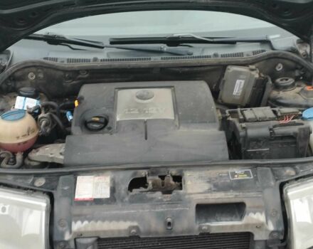 Черный Шкода Фабия, объемом двигателя 1.2 л и пробегом 272 тыс. км за 3500 $, фото 3 на Automoto.ua