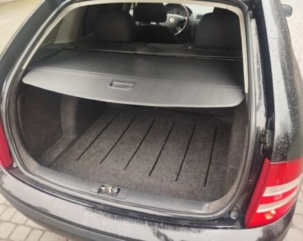 Черный Шкода Фабия, объемом двигателя 1.9 л и пробегом 299 тыс. км за 5090 $, фото 13 на Automoto.ua