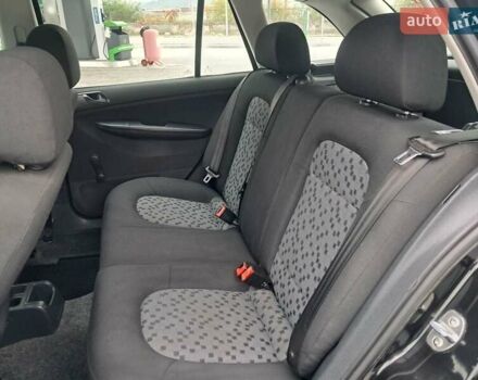 Чорний Шкода Фабія, об'ємом двигуна 1.4 л та пробігом 228 тис. км за 4750 $, фото 53 на Automoto.ua