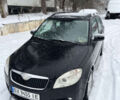 Черный Шкода Фабия, объемом двигателя 1.42 л и пробегом 250 тыс. км за 4000 $, фото 1 на Automoto.ua