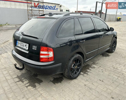 Черный Шкода Фабия, объемом двигателя 1.39 л и пробегом 226 тыс. км за 3900 $, фото 5 на Automoto.ua