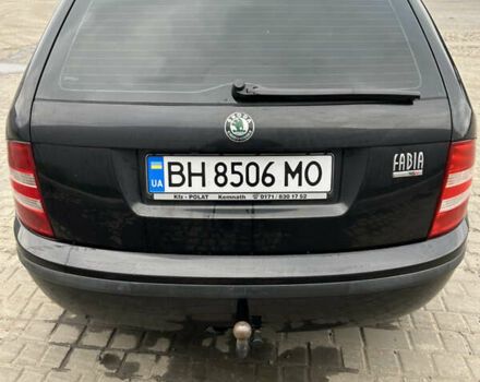 Черный Шкода Фабия, объемом двигателя 1.39 л и пробегом 226 тыс. км за 3900 $, фото 6 на Automoto.ua