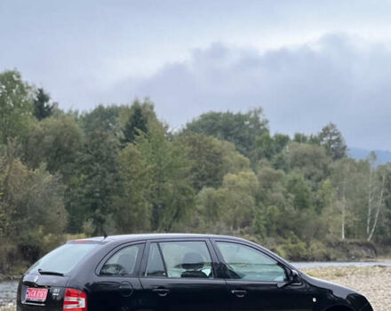 Черный Шкода Фабия, объемом двигателя 1.4 л и пробегом 220 тыс. км за 4450 $, фото 4 на Automoto.ua