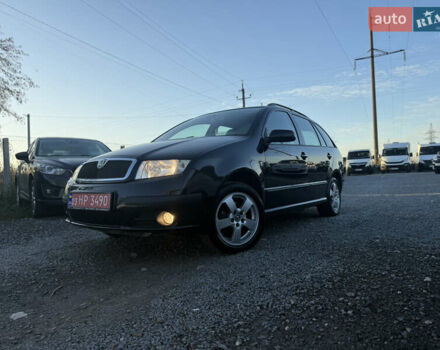 Черный Шкода Фабия, объемом двигателя 1.4 л и пробегом 200 тыс. км за 4999 $, фото 7 на Automoto.ua