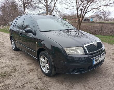 Черный Шкода Фабия, объемом двигателя 1.4 л и пробегом 232 тыс. км за 4999 $, фото 7 на Automoto.ua