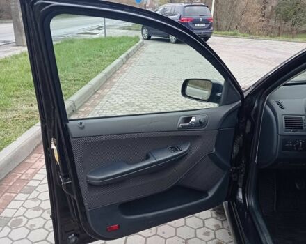 Чорний Шкода Фабія, об'ємом двигуна 2 л та пробігом 386 тис. км за 4994 $, фото 7 на Automoto.ua