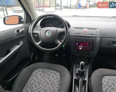 Чорний Шкода Фабія, об'ємом двигуна 1.4 л та пробігом 228 тис. км за 4750 $, фото 60 на Automoto.ua
