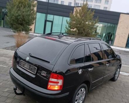 Черный Шкода Фабия, объемом двигателя 1.39 л и пробегом 193 тыс. км за 5500 $, фото 11 на Automoto.ua