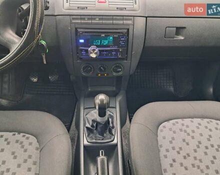 Чорний Шкода Фабія, об'ємом двигуна 1.4 л та пробігом 228 тис. км за 4750 $, фото 64 на Automoto.ua