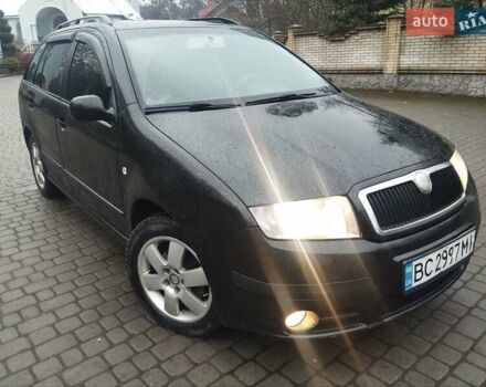 Черный Шкода Фабия, объемом двигателя 1.9 л и пробегом 315 тыс. км за 5090 $, фото 1 на Automoto.ua