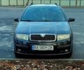 Черный Шкода Фабия, объемом двигателя 1.4 л и пробегом 290 тыс. км за 4100 $, фото 1 на Automoto.ua