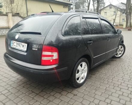 Черный Шкода Фабия, объемом двигателя 1.9 л и пробегом 299 тыс. км за 5090 $, фото 6 на Automoto.ua