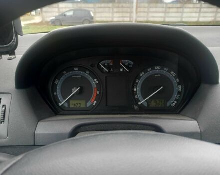 Чорний Шкода Фабія, об'ємом двигуна 1.4 л та пробігом 216 тис. км за 4500 $, фото 4 на Automoto.ua