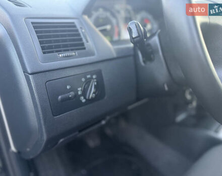 Черный Шкода Фабия, объемом двигателя 1.4 л и пробегом 200 тыс. км за 4999 $, фото 15 на Automoto.ua