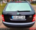 Черный Шкода Фабия, объемом двигателя 1.4 л и пробегом 207 тыс. км за 4300 $, фото 2 на Automoto.ua