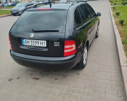 Чорний Шкода Фабія, об'ємом двигуна 1.39 л та пробігом 265 тис. км за 4200 $, фото 3 на Automoto.ua
