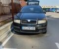 Черный Шкода Фабия, объемом двигателя 1.2 л и пробегом 284 тыс. км за 2000 $, фото 1 на Automoto.ua