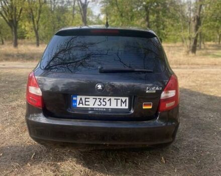 Черный Шкода Фабия, объемом двигателя 1.2 л и пробегом 250 тыс. км за 4400 $, фото 3 на Automoto.ua