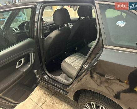 Черный Шкода Фабия, объемом двигателя 1.42 л и пробегом 206 тыс. км за 3600 $, фото 10 на Automoto.ua