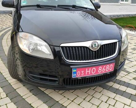Черный Шкода Фабия, объемом двигателя 1.4 л и пробегом 212 тыс. км за 6200 $, фото 1 на Automoto.ua
