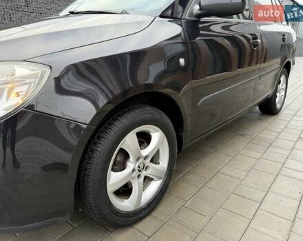 Чорний Шкода Фабія, об'ємом двигуна 1.39 л та пробігом 195 тис. км за 5450 $, фото 24 на Automoto.ua