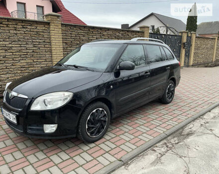 Чорний Шкода Фабія, об'ємом двигуна 1.9 л та пробігом 220 тис. км за 5800 $, фото 6 на Automoto.ua