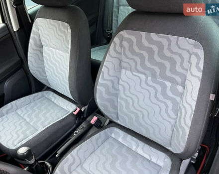 Шкода Фабия 2008 в Калуше на Automoto.ua Черный Шкода Фабия, объемом двигателя 1.6 л и пробегом 203 тыс. км за 5850 $, фото 39 на Automoto.ua