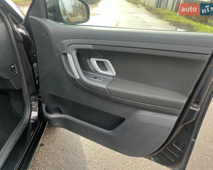 Черный Шкода Фабия, объемом двигателя 1.6 л и пробегом 169 тыс. км за 6350 $, фото 51 на Automoto.ua