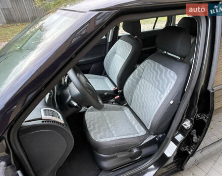 Чорний Шкода Фабія, об'ємом двигуна 1.6 л та пробігом 190 тис. км за 6200 $, фото 16 на Automoto.ua