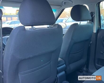 Черный Шкода Фабия, объемом двигателя 1.4 л и пробегом 190 тыс. км за 5400 $, фото 12 на Automoto.ua