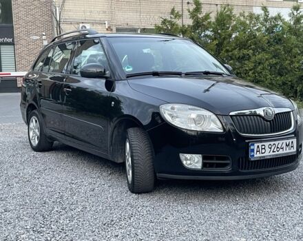 Черный Шкода Фабия, объемом двигателя 1.6 л и пробегом 198 тыс. км за 5950 $, фото 1 на Automoto.ua