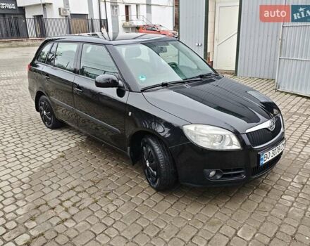 Черный Шкода Фабия, объемом двигателя 1.39 л и пробегом 242 тыс. км за 4850 $, фото 2 на Automoto.ua