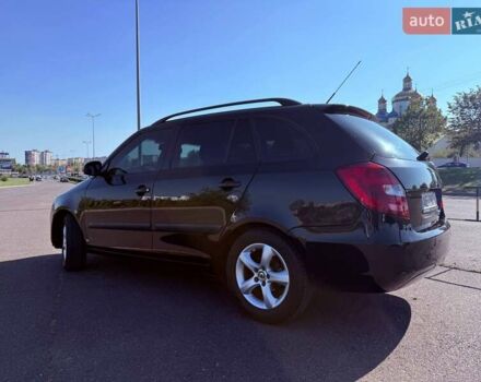 Черный Шкода Фабия, объемом двигателя 1.39 л и пробегом 250 тыс. км за 5900 $, фото 5 на Automoto.ua