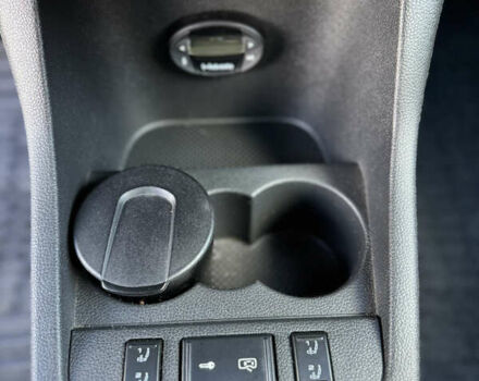 Чорний Шкода Фабія, об'ємом двигуна 1.6 л та пробігом 219 тис. км за 6500 $, фото 34 на Automoto.ua