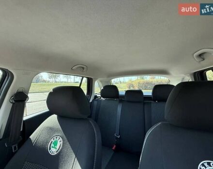 Черный Шкода Фабия, объемом двигателя 1.39 л и пробегом 250 тыс. км за 5900 $, фото 29 на Automoto.ua