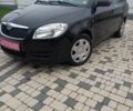 Черный Шкода Фабия, объемом двигателя 1.4 л и пробегом 212 тыс. км за 6300 $, фото 1 на Automoto.ua