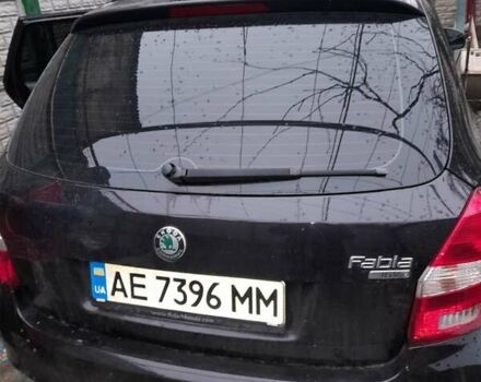 Черный Шкода Фабия, объемом двигателя 1.39 л и пробегом 170 тыс. км за 6900 $, фото 2 на Automoto.ua