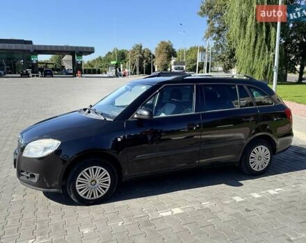 Черный Шкода Фабия, объемом двигателя 1.39 л и пробегом 287 тыс. км за 5000 $, фото 5 на Automoto.ua