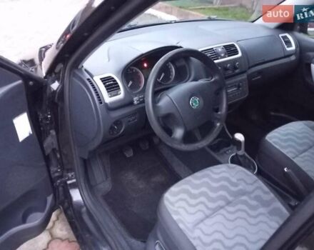 Чорний Шкода Фабія, об'ємом двигуна 1.39 л та пробігом 220 тис. км за 5300 $, фото 8 на Automoto.ua